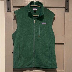 Patagonia men’s medium Forest Green Fleece Vest gorpcore layering